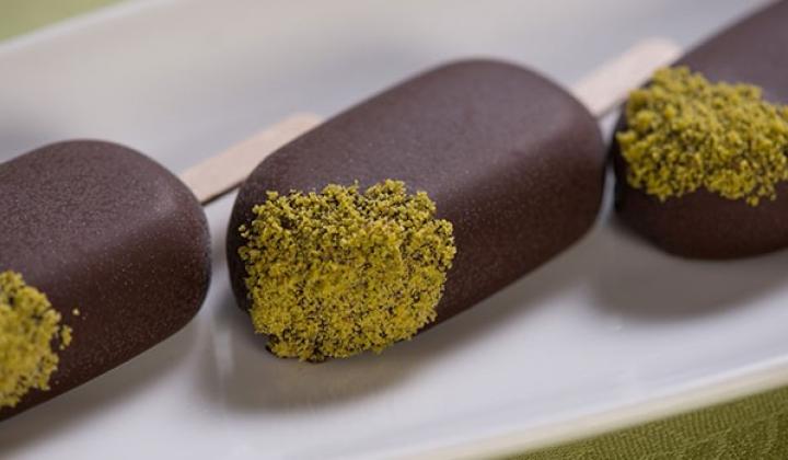 Pistachio Gelato Pops