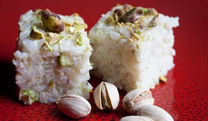 Pistachio Rice Cakes 