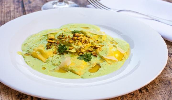 Sweet onion Agnolotti with pistachio sauce 